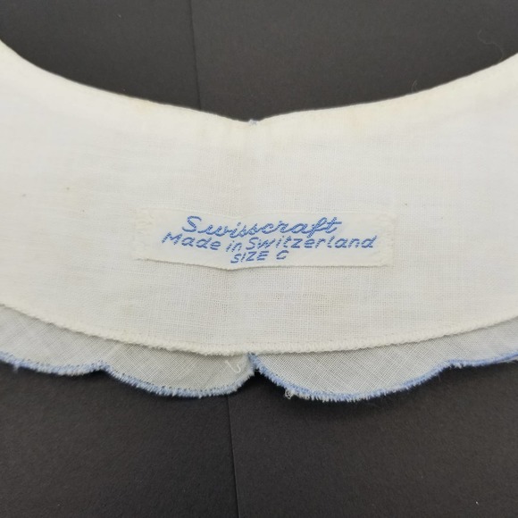 Vintage Silvercrest White Embroidered Collar Blue Flowers Floral MCM SIZE C - Picture 6 of 6